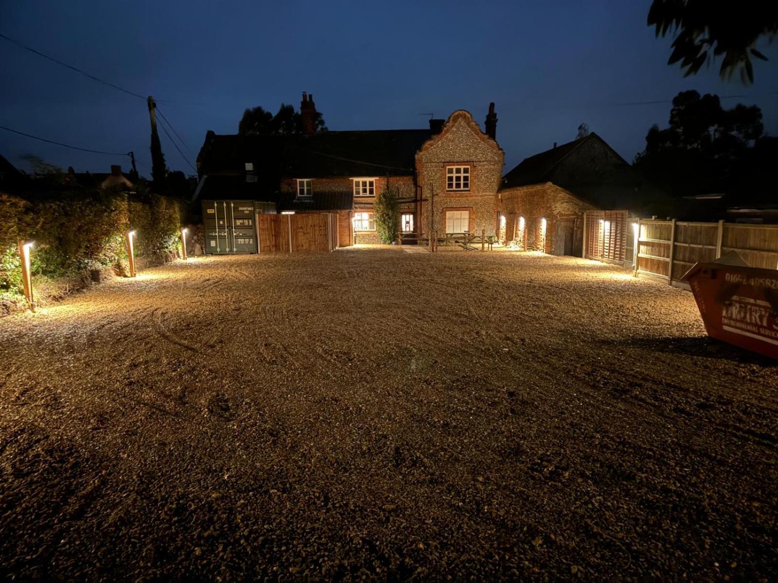 The Wheatsheaf West Beckham Bed & Breakfast Norwich Exterior foto